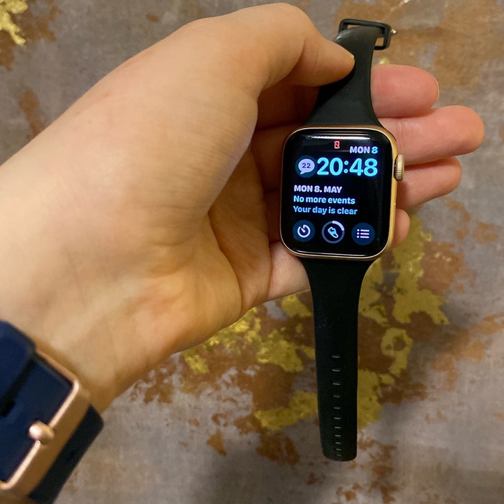 Apple Watch SE (1st generation) - GOLD